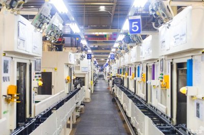 【GS4明星效應帶動傳祺持續熱銷 廣汽傳祺產能挖潛突破24萬輛每年_荊門恒富店內活動】-汽車之家