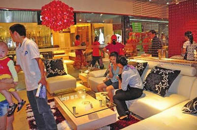 男掏錢女話事 家居市場女性撐起不只半邊天 -家居快訊-深圳搜房裝修家居網(wǎng)